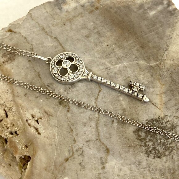 Sterling Silver 925 2" Cubic Zirconia CZ Key Pendant Necklace 20" Cable Chain - Picture 16 of 16